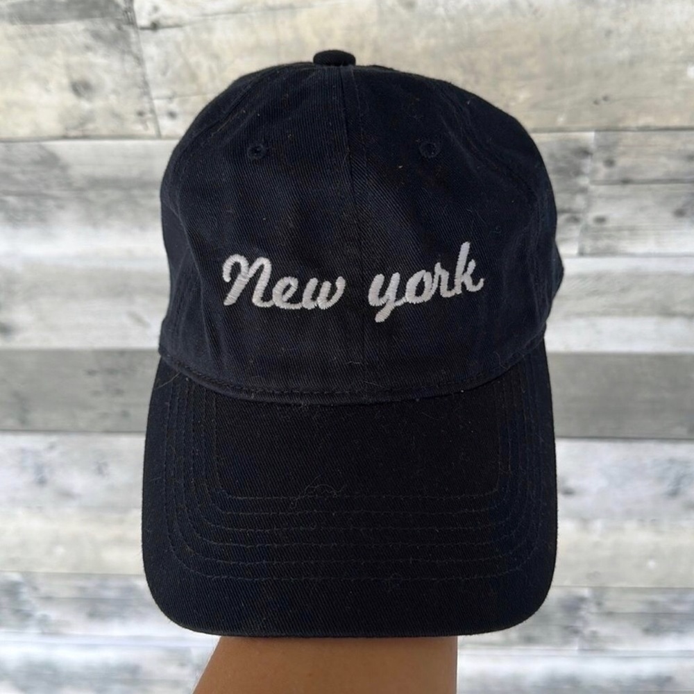 Brandy Melville john galt NEW YORK navy cap hat